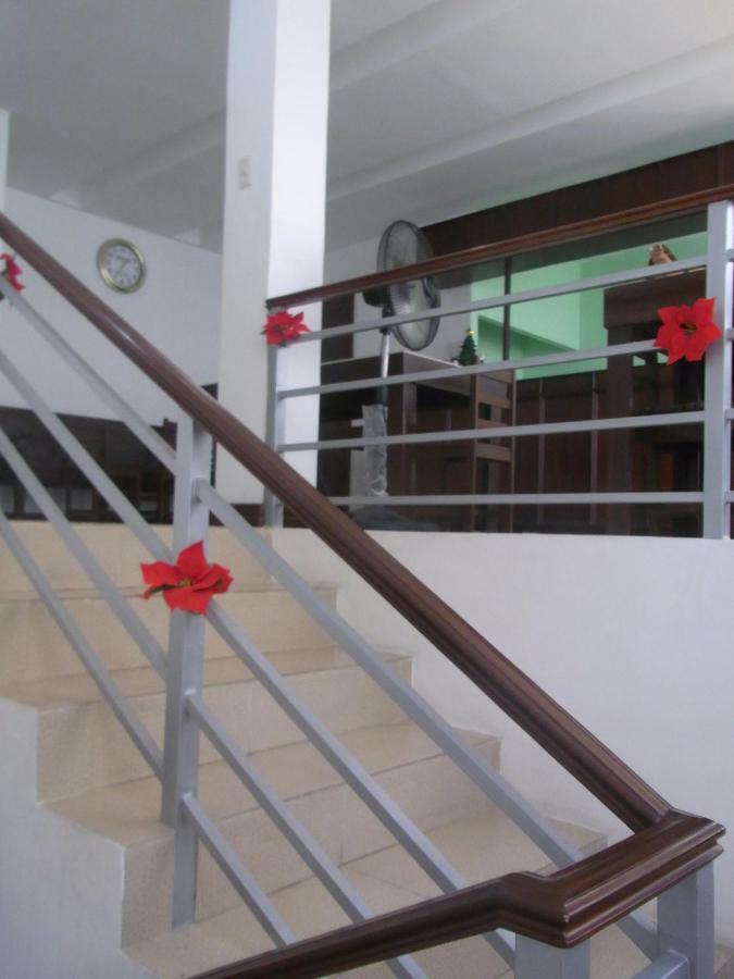 Ziur Inn Laoag Exterior foto