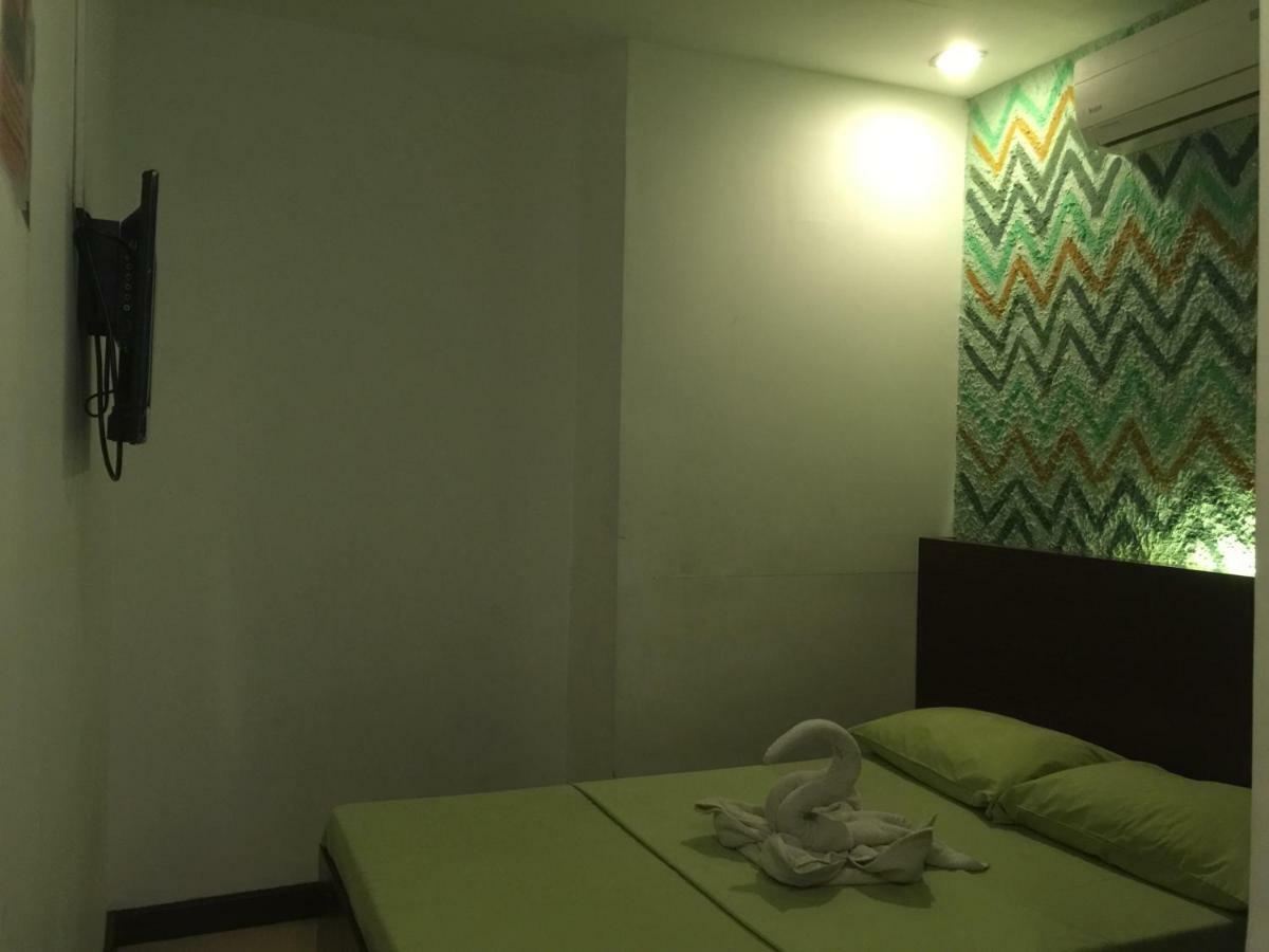Ziur Inn Laoag Exterior foto